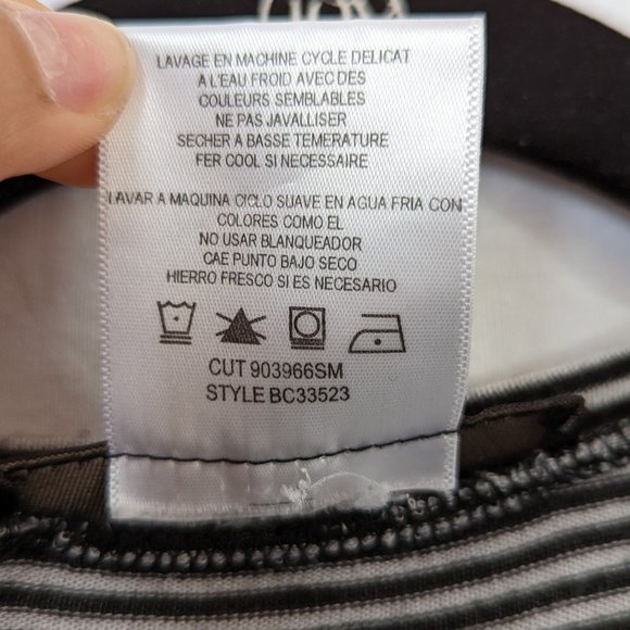 BCBGMAXAZRIA Pinstripe Short Sleeve Shirt Size Medium - Picture 9 of 11